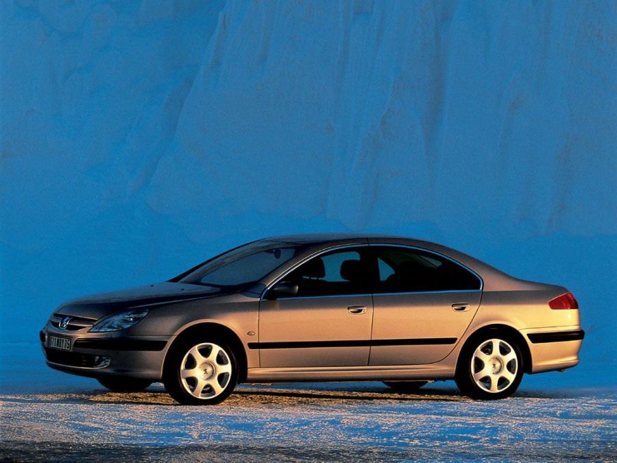  Peugeot 607 1999 года  (фото 10 из 53)